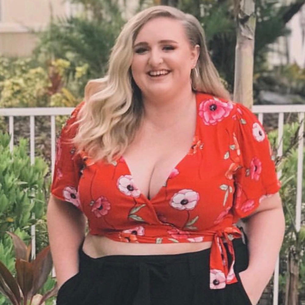 🟢BOGO FREE🟢 Forever 21 Crop Top